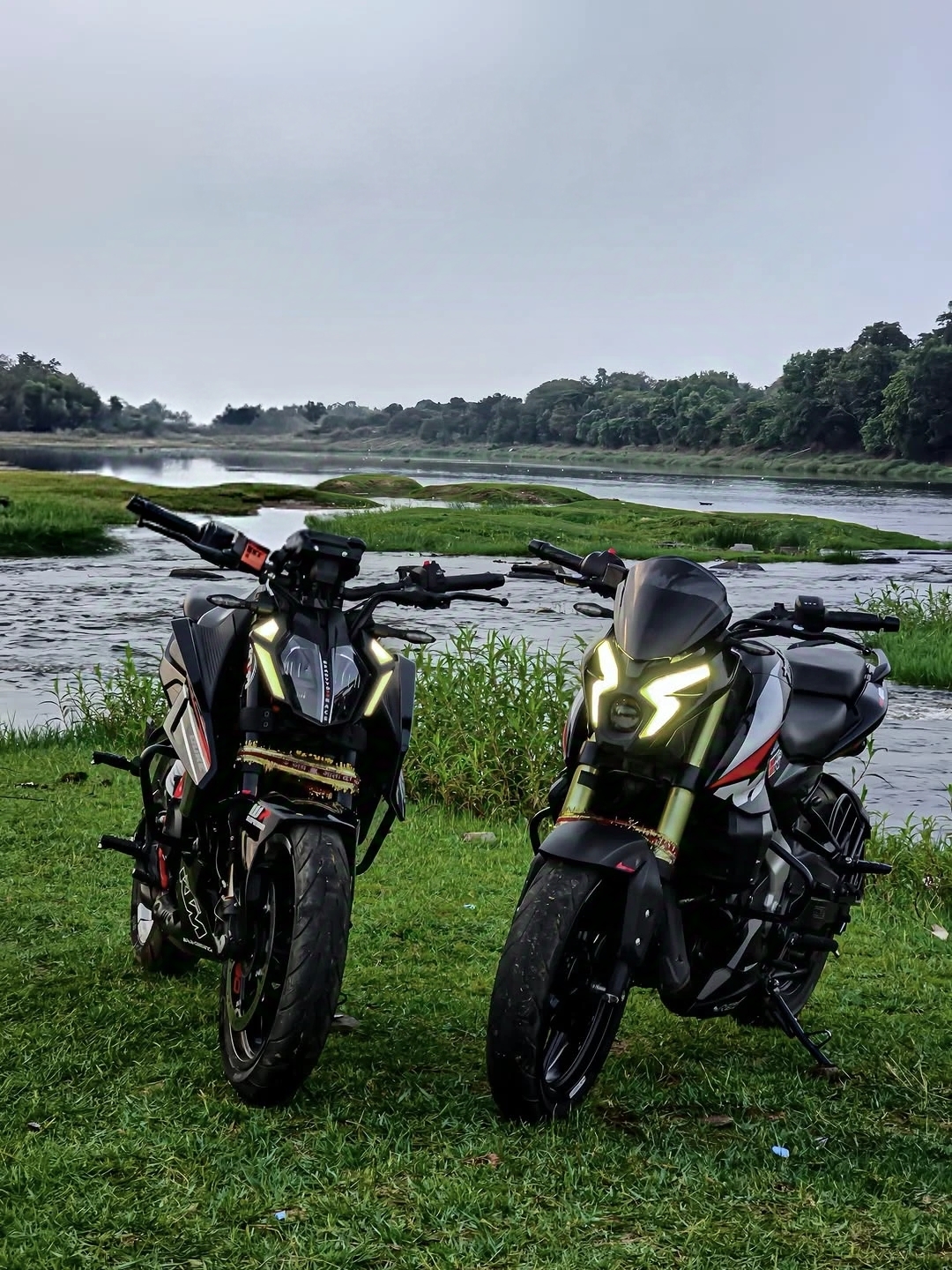 Humanoid motorcycles